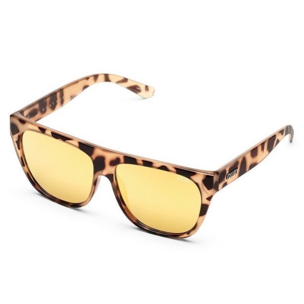 COPY - Quay Mirrored Sunglasses 🕶